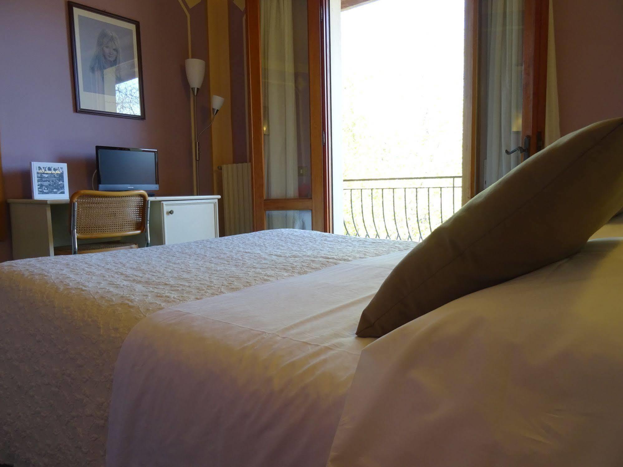 Hotel La Pergola Barga Exteriér fotografie